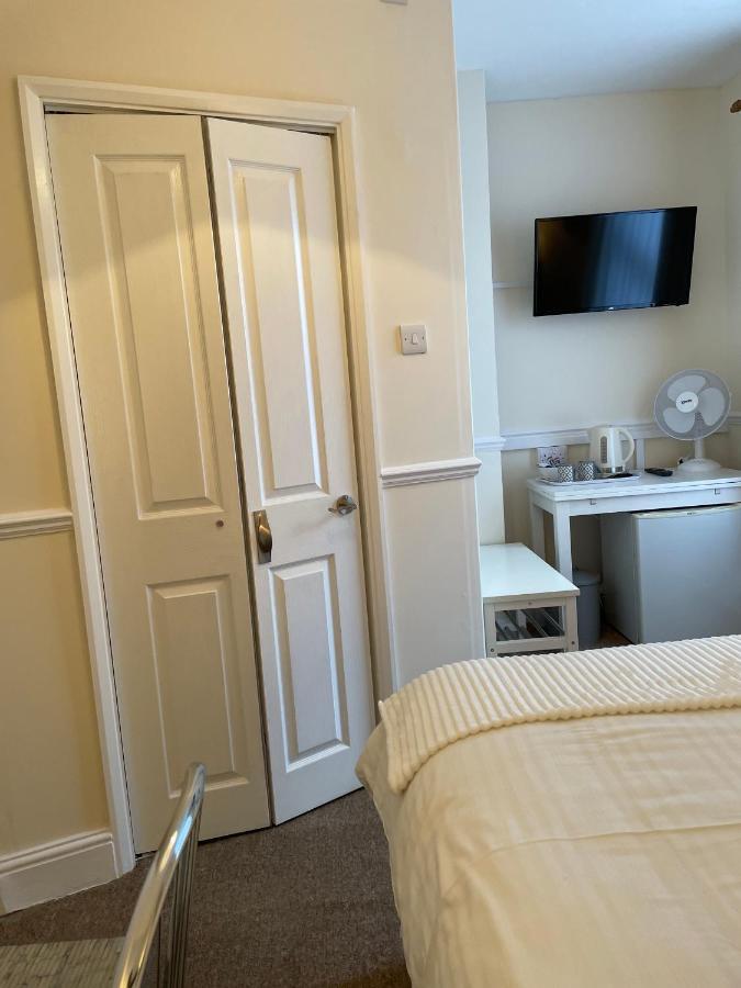 Caris Guest House Σάουθεντ-ον-Ση Εξωτερικό φωτογραφία