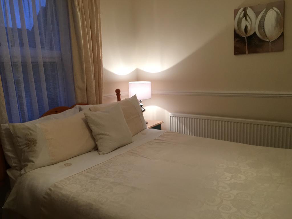 Caris Guest House Σάουθεντ-ον-Ση Εξωτερικό φωτογραφία